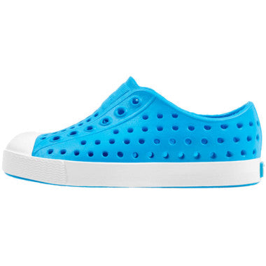 NATIVE JEFFERSON YOUTH SHOE SP22 VIVID BLUE/SHELL WHITE