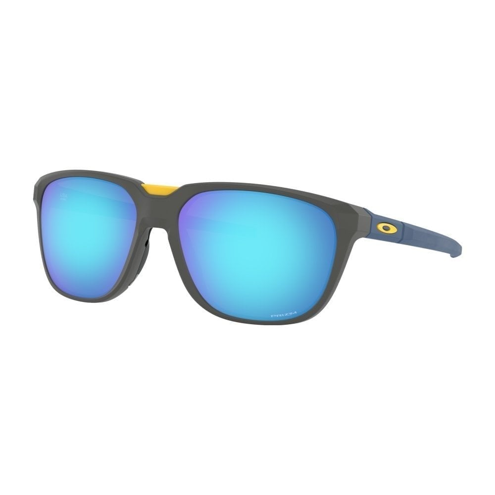 OAKLEY ANORAK MATTE DARK GRY SUNGLASSES w/ PRIZM SAPPHIRE LENS