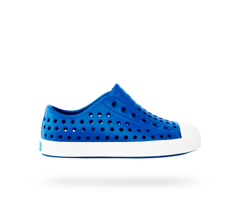 NATIVE JEFFERSON JUNIOR SHOE SP22 VICTORIA BLUE/SHELL WHITE