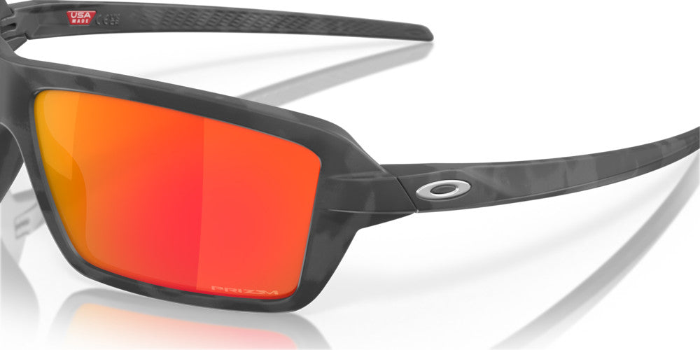 OAKLEY CABLES BLK CAMO SUNGLASSES w/ PRIZM RUBY LENS