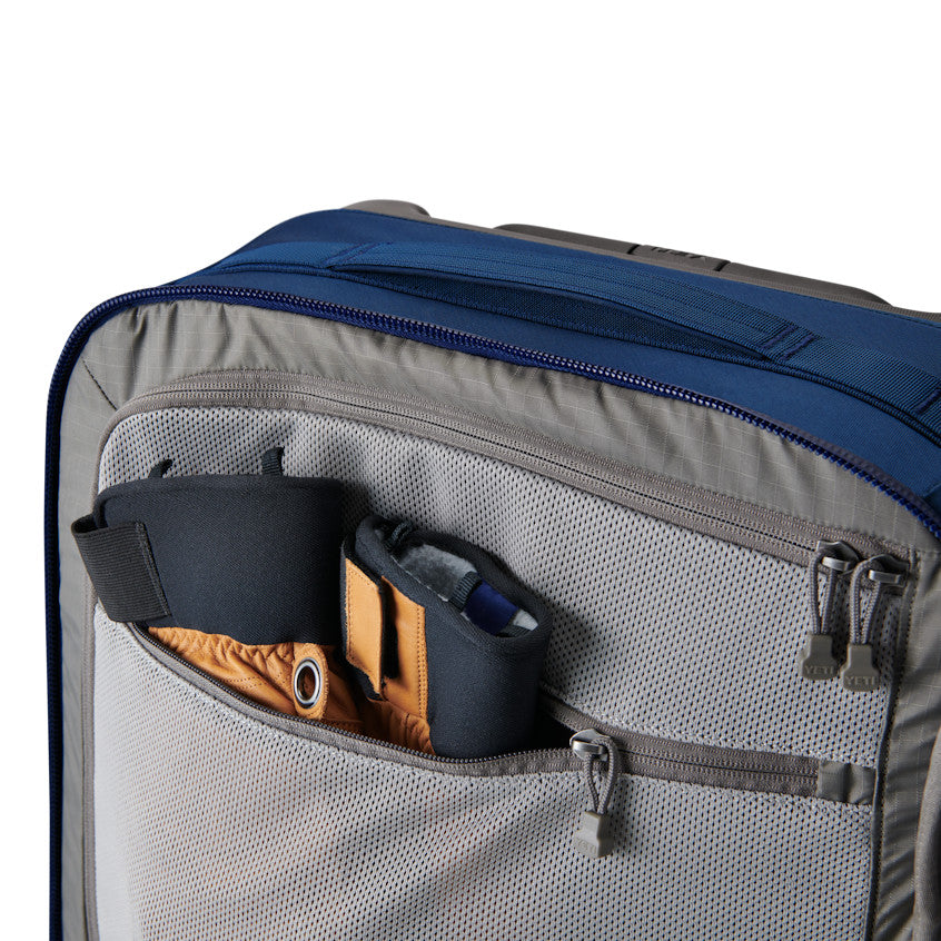 YETI CROSSROADS LUGGAGE NAVY 29