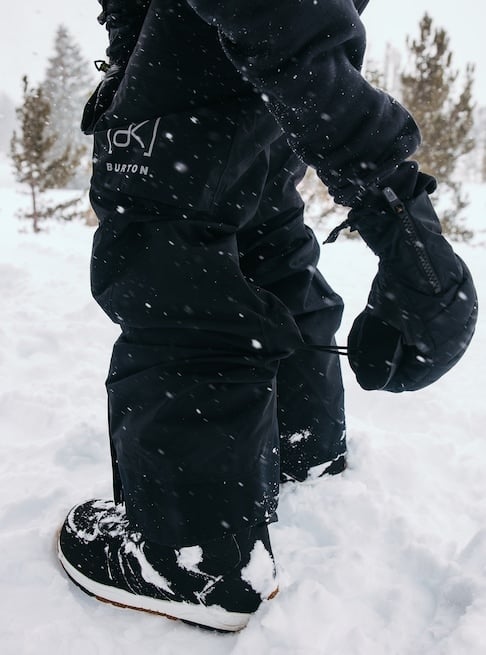 2026 BURTON WMNS [AK] KIMMY GORE-TEX 2L BIB PANTS TBLK