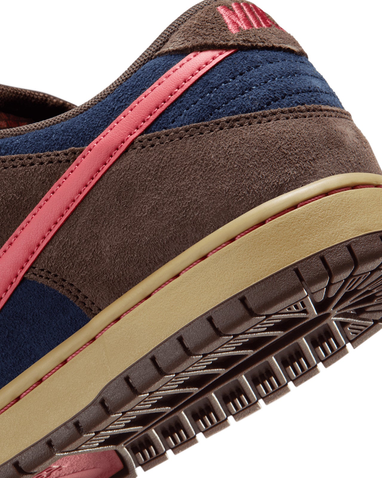 NIKE SB DUNK LOW PRO SHOE HO25 (200) BAROQUE BROWN/ADOBE