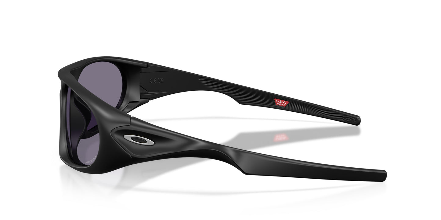 OAKLEY NEOFORMA MATTE BLACK SUNGLASSES w/ PRIZM GREY