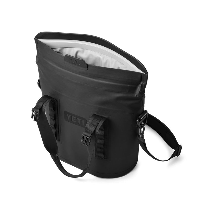 YETI HOPPER M15 SOFT COOLER BLACK