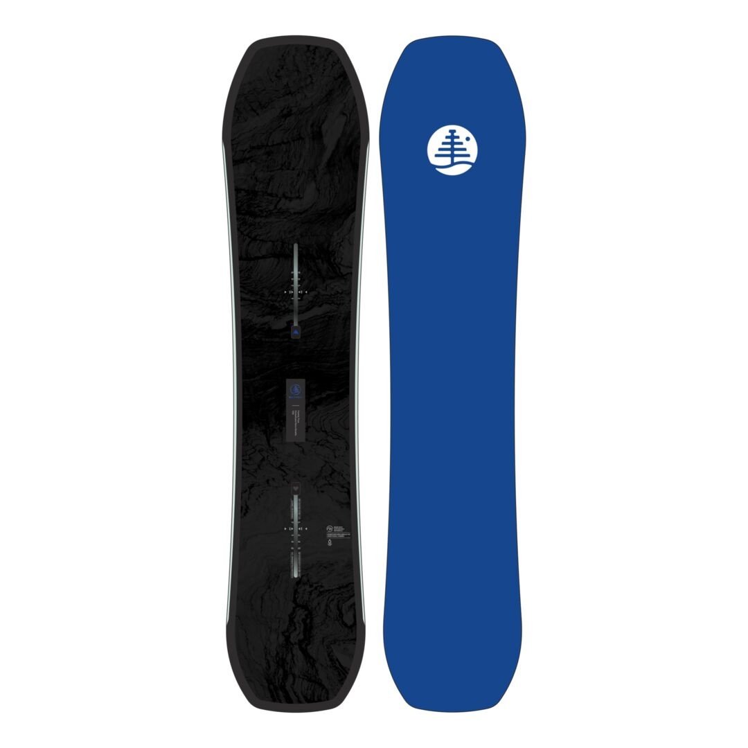 2023 BURTON FAMILY TREE HOMETOWN HERO SMALLS SNOWBOARD