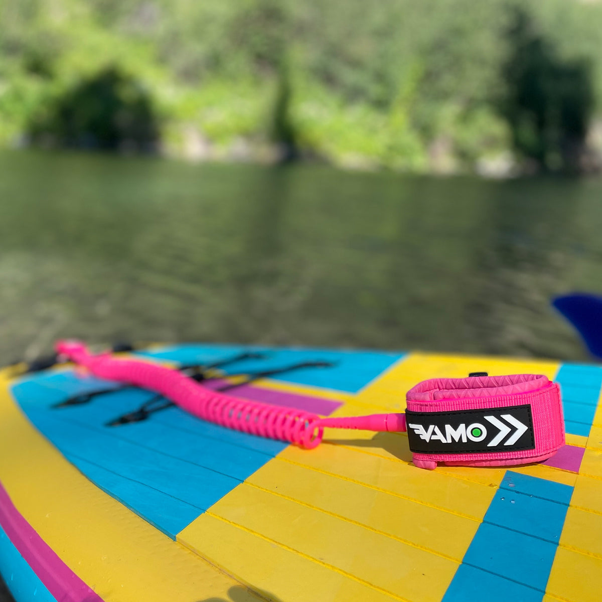 VAMO 9' FULL COILED LEASH PINK
