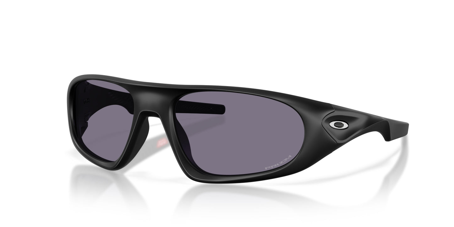 OAKLEY NEOFORMA MATTE BLACK SUNGLASSES w/ PRIZM GREY