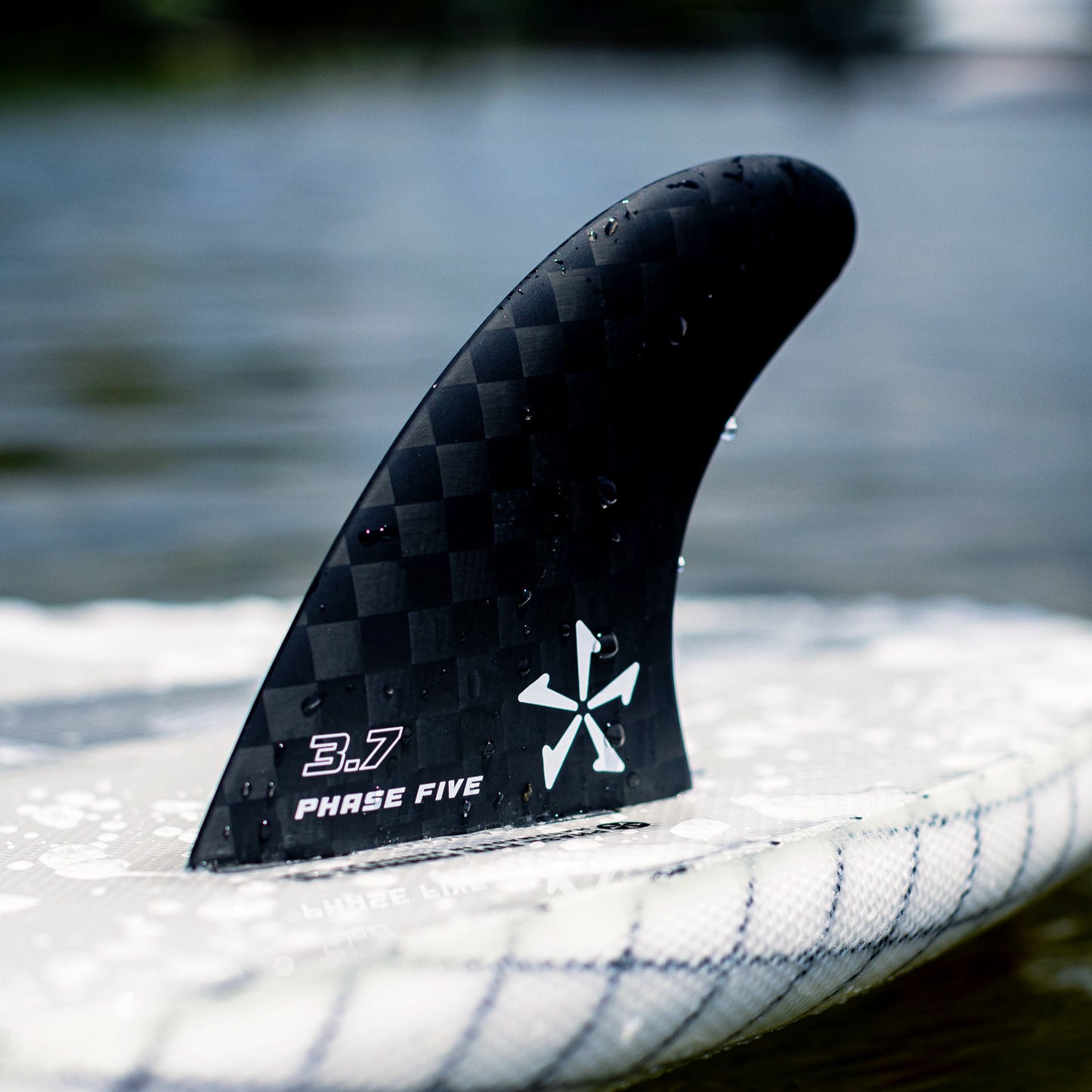 2022 PHASE5 3.7 CARBON SURF TWIN FIN SET