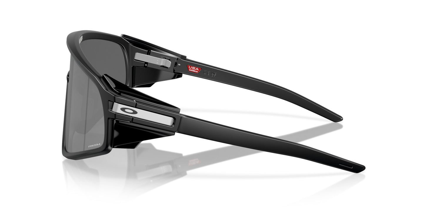 OAKLEY LATCH PANEL MATTE BLACK SUNGLASSES w/ PRIZM BLACK
