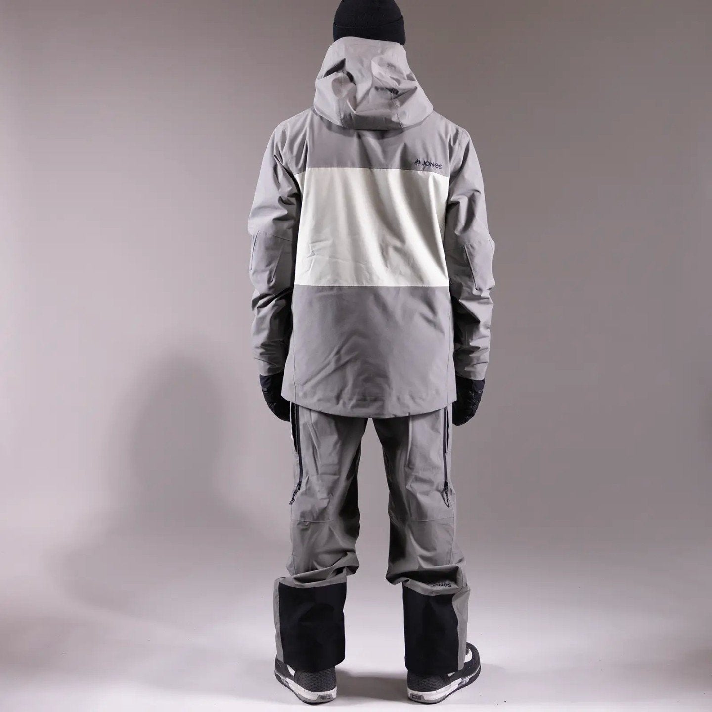 2025 JONES MOUNTAIN SURF RECYCLED INS JACKET SMOKE GRAY