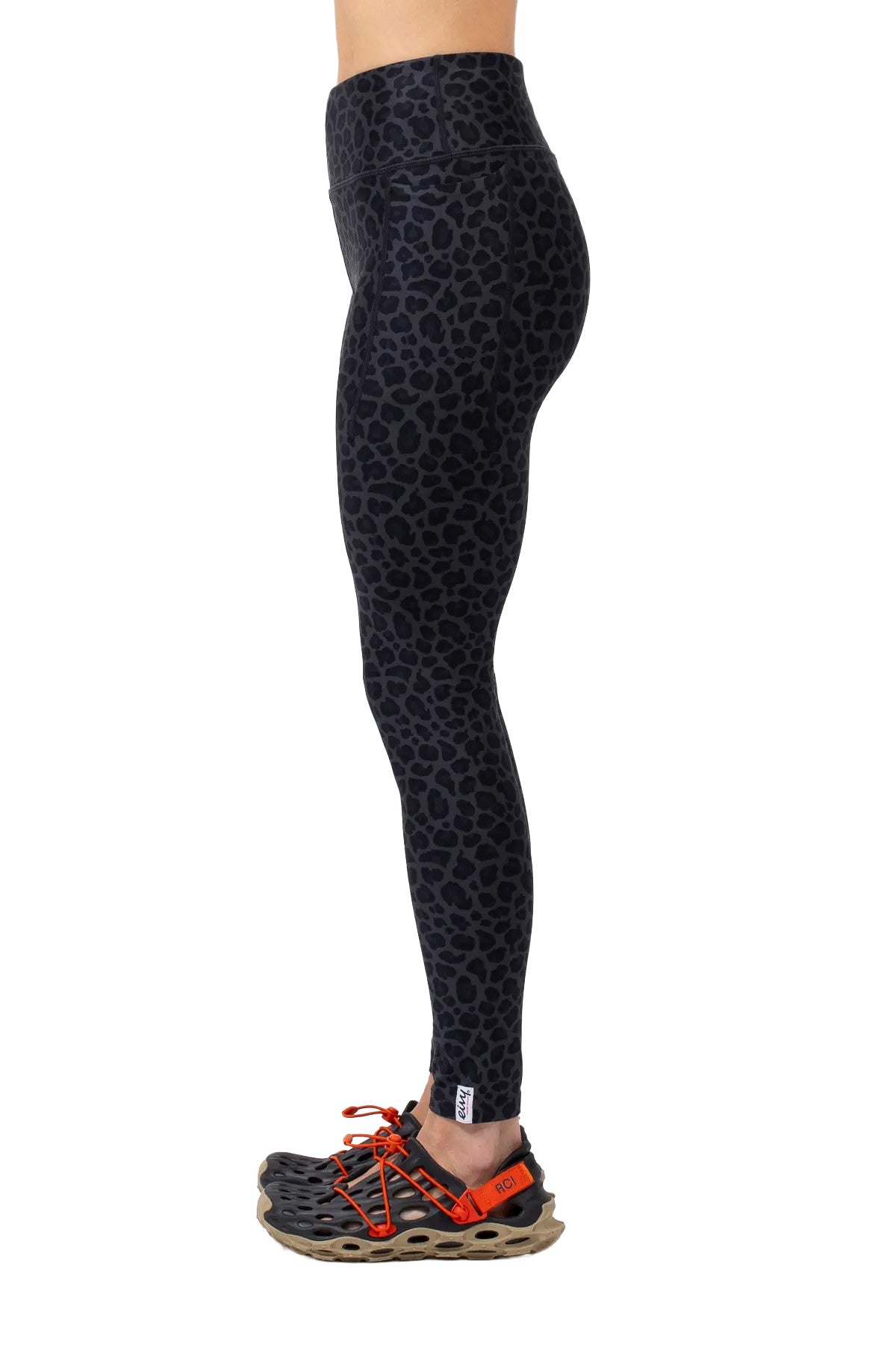 2026 EIVY WMNS POCKET TIGHTS BLACK LEOPARD