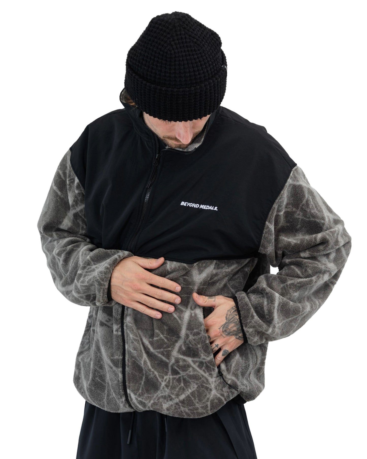 2026 BEYOND MEDALS TECH FLEECE JACKET SHIRAKABA